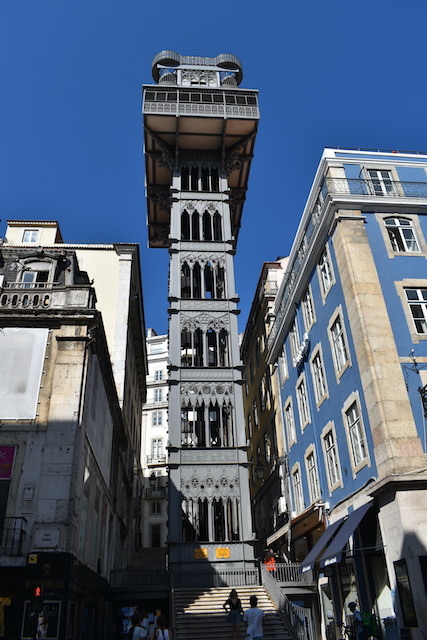 very tall old fashioned lift in lisbon