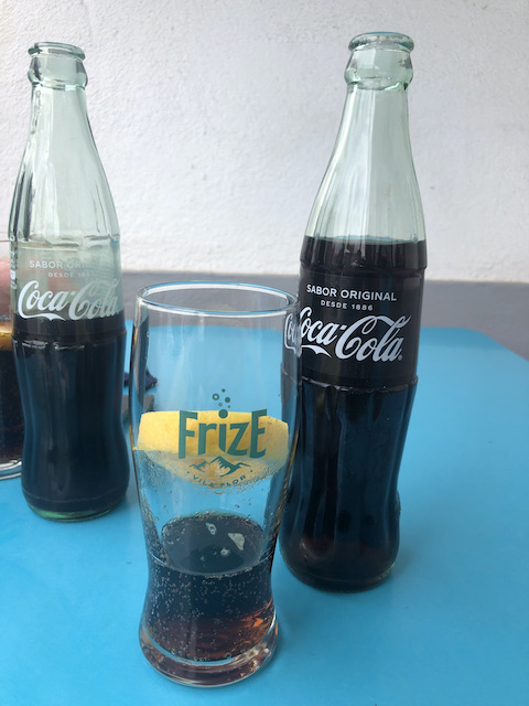 coca cola glass bottles 